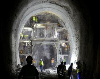 紅豆山隧道修建有多難？都用到了哪些工具